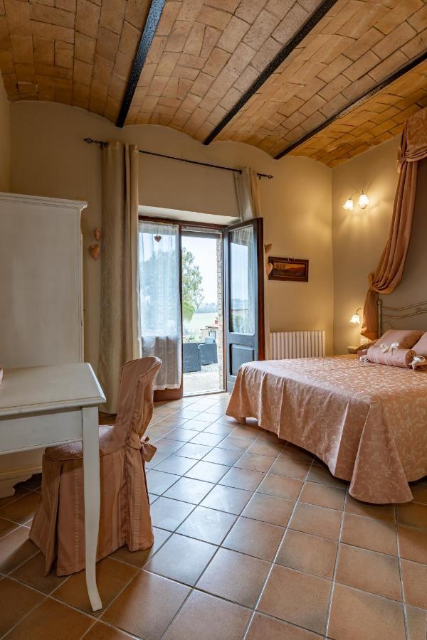 Wine Resort Colsereno Μονταλτσίνο Εξωτερικό φωτογραφία